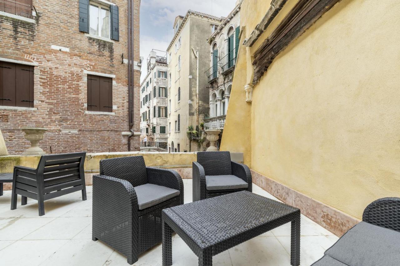 Appartement Gondola Luxury - Campo Santi Filippo E Giacomo By Wonderful Italy