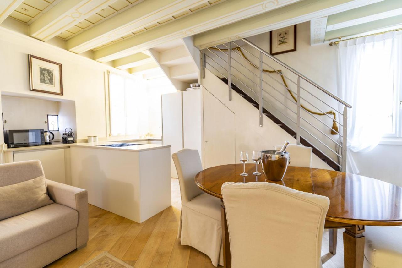 Appartement Gondola Luxury - Campo Santi Filippo E Giacomo By Wonderful Italy