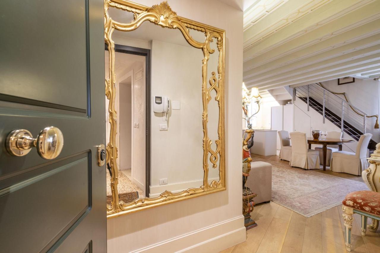 Appartement Gondola Luxury - Campo Santi Filippo E Giacomo By Wonderful Italy *